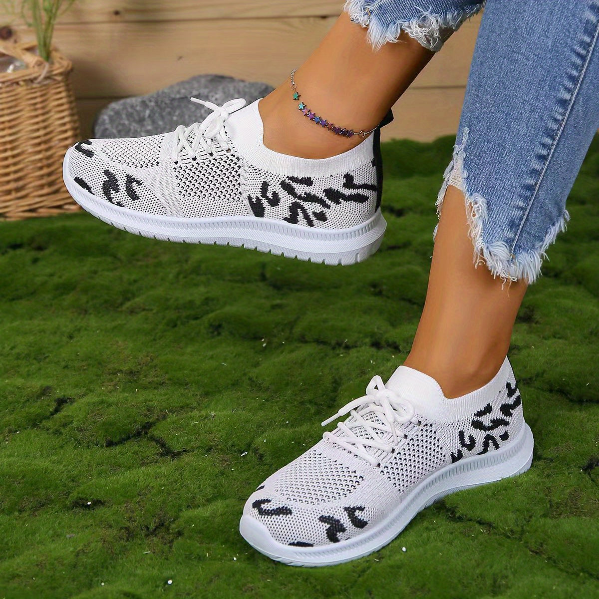 Women's Knit Sneakers Lace-Up Shoes Lightweight Running Shoes
