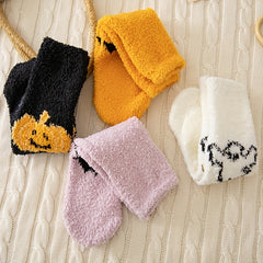Pumpkin & Bat Print Socks & Funny Halloween Fuzzy Socks Women's