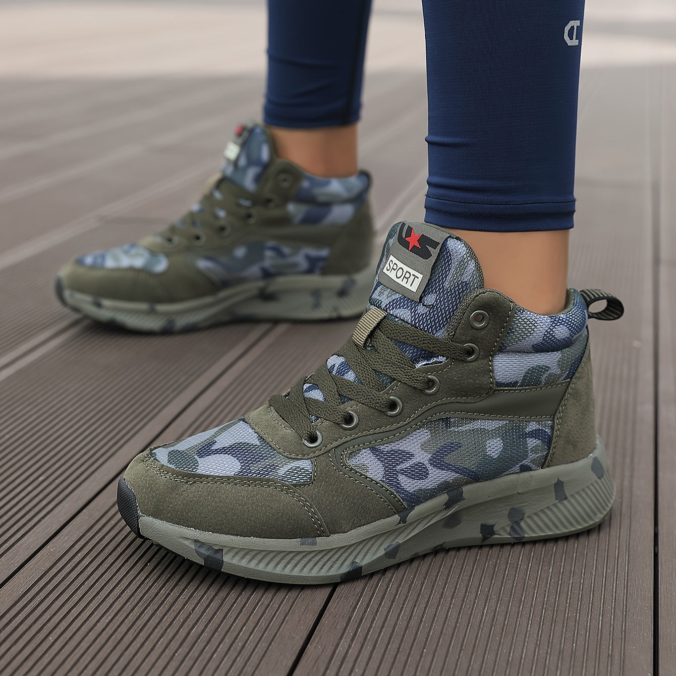 Women's Camo High Hiking Boots Non-slip Lace-up Outdoor Short Tube Boots