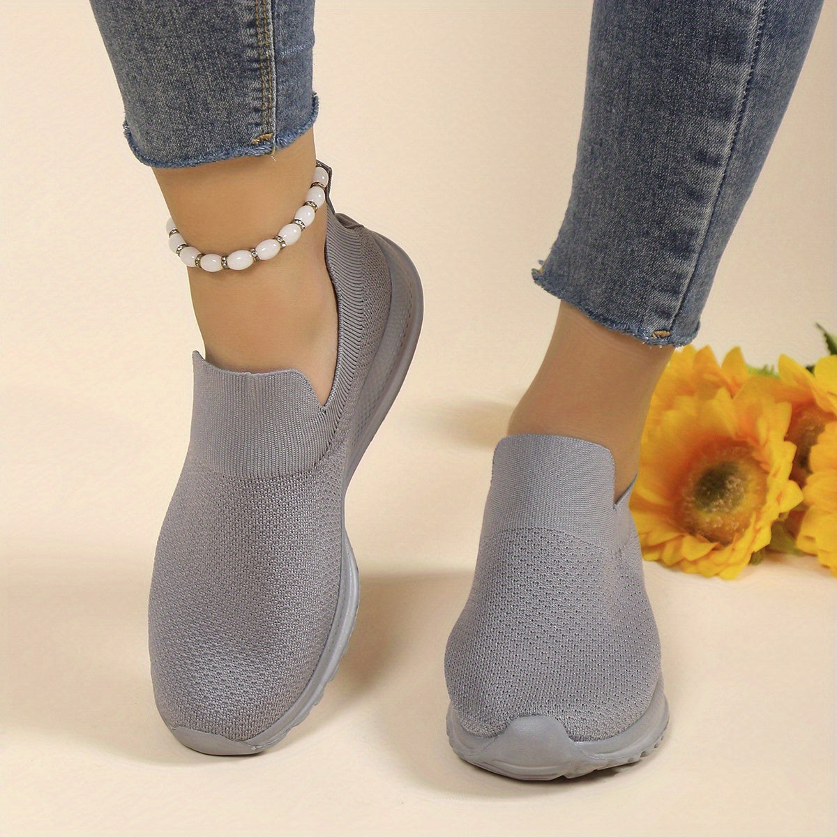 Women's Lightweight Slip On Sneakers Low Top Solid Shoes