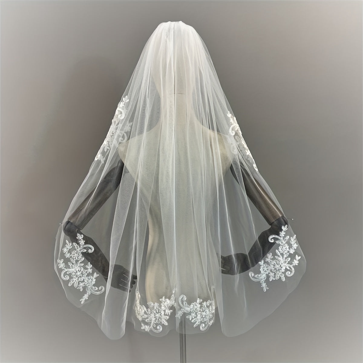 Ivory Lace Flower Wedding Veil Bridal Hair Accessories