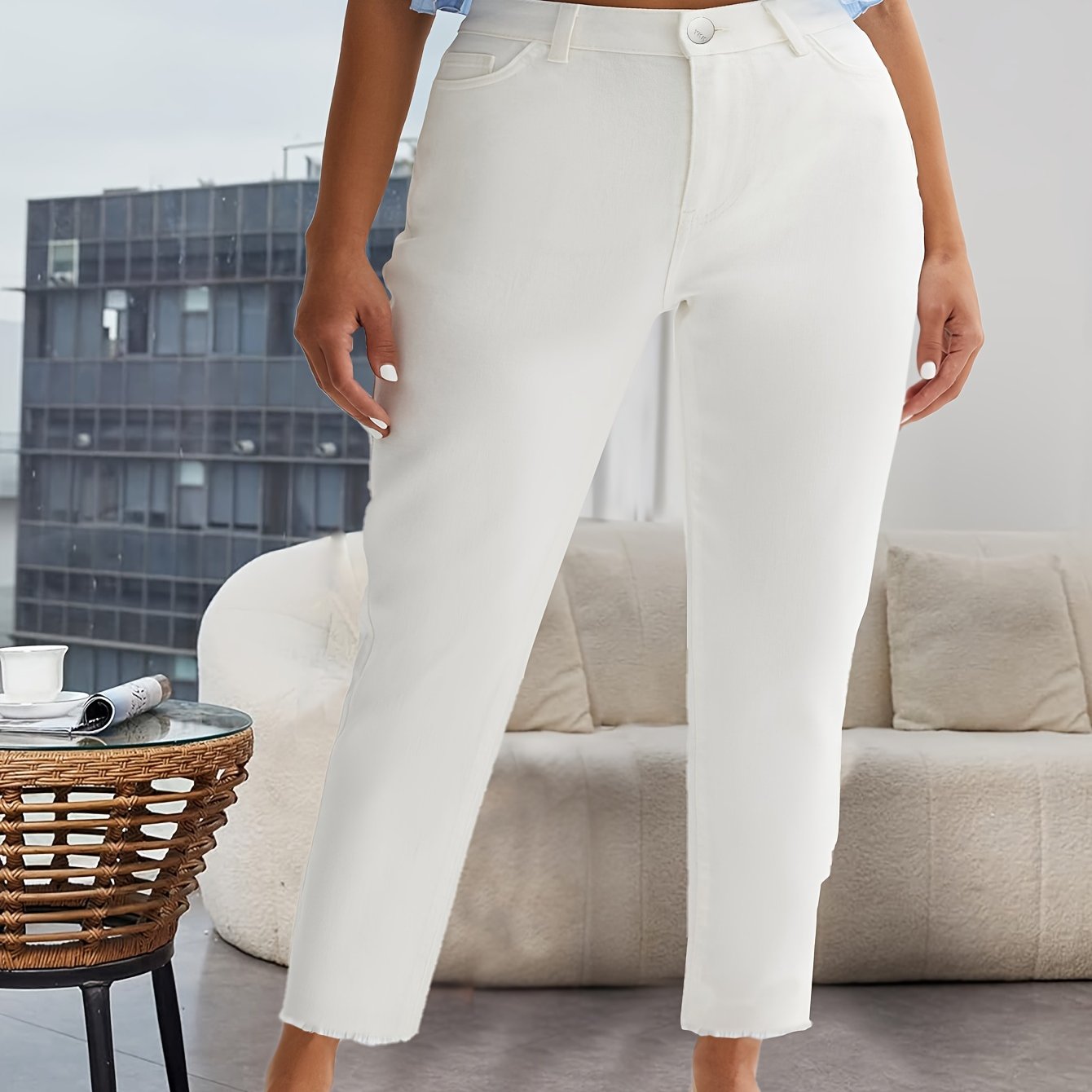 Raw Trim High Rise Crop Jeans
