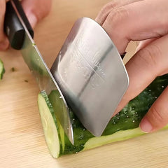 Stainless Steel Finger Guard for Safe Vegetable Cutting