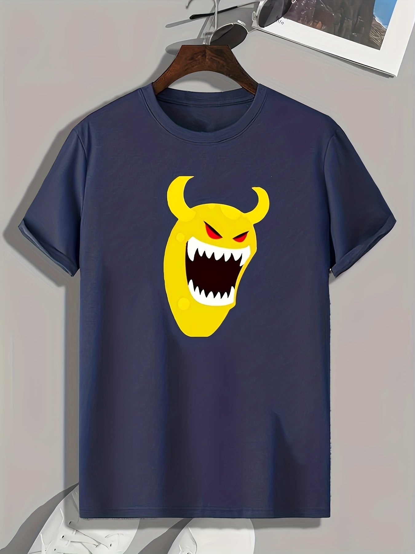 Monster Print Men's Sports T-shirt Graphic Tee for Fitness Activities