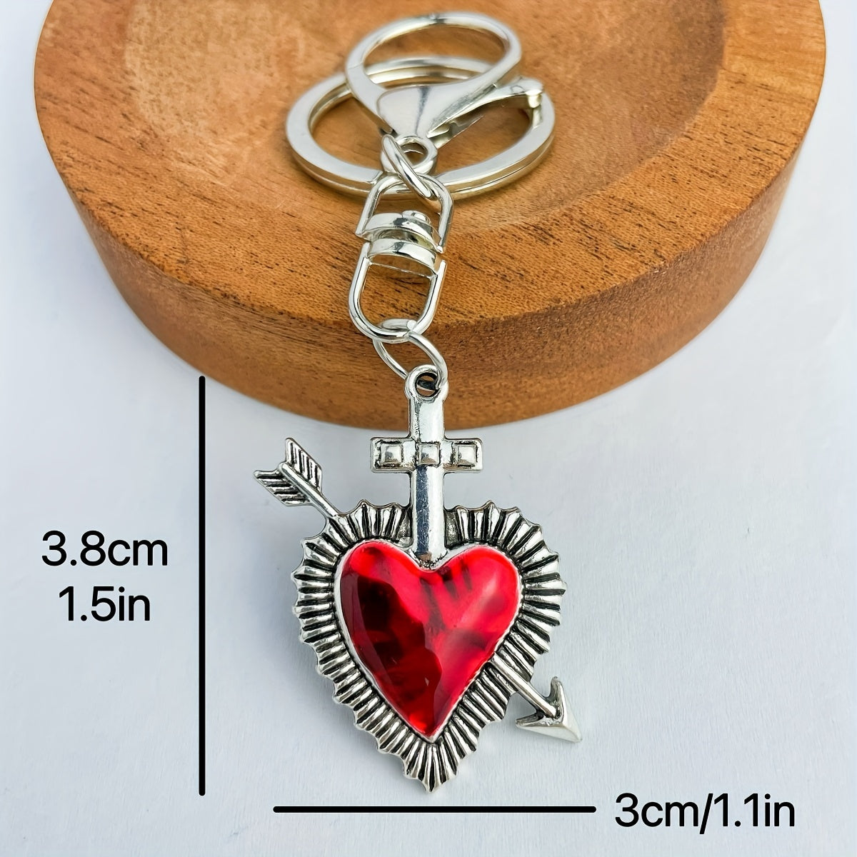 Vintage Gothic Heart Pendant Keychain Gift for Friends & Family