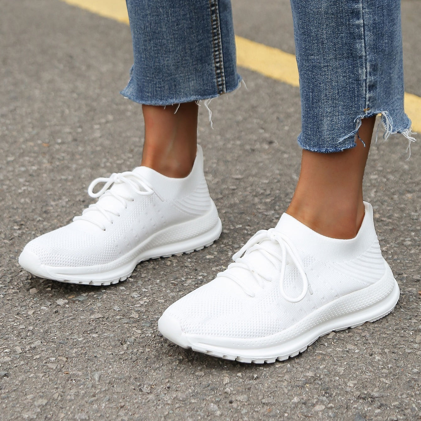 Women's Lightweight Mesh Sneakers Breathable Running Shoes