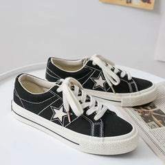 Women's Star Pattern Canvas Shoes Low Top Lace Up Round Toe Flat Casual Shoes