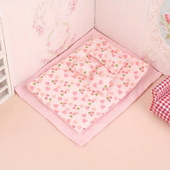 5pcs Mini Bedroom Set Pink Heart Pattern Bedding Pillowcases Quilted Decor