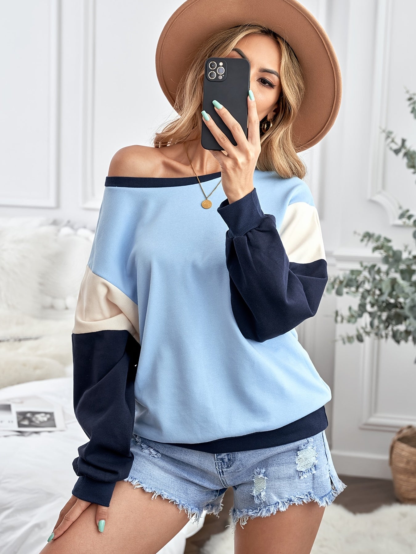 Colorblock Pullover Long Sleeve Sweatshirt