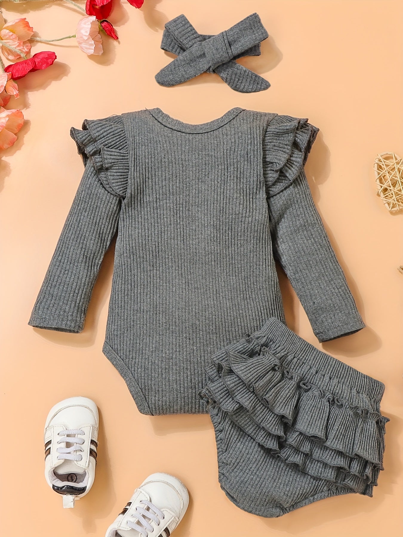 Autumn Cotton Baby Outfit Flying Sleeve Romper Ruffled Trim Pants Set