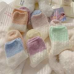 5 Pairs Colorblock Fuzzy Socks Women's Stockings