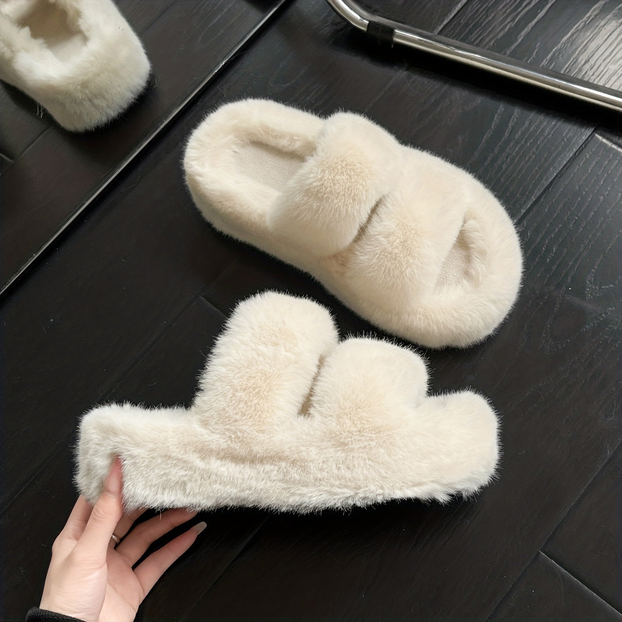 Women's Solid Faux Fur Slippers Plush Platform Shoes