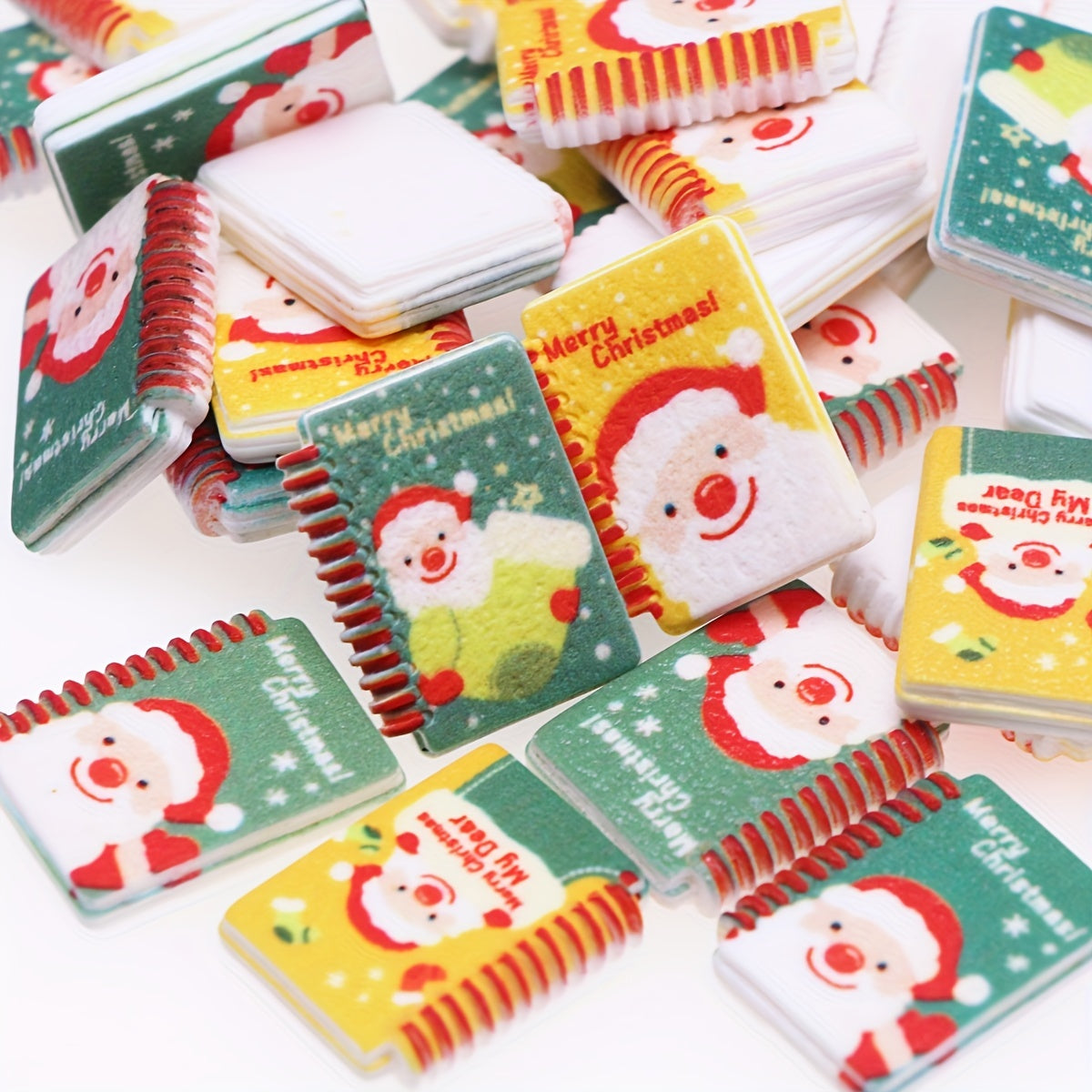 4pcs Resin Notebooks Dollhouse Christmas Decorations