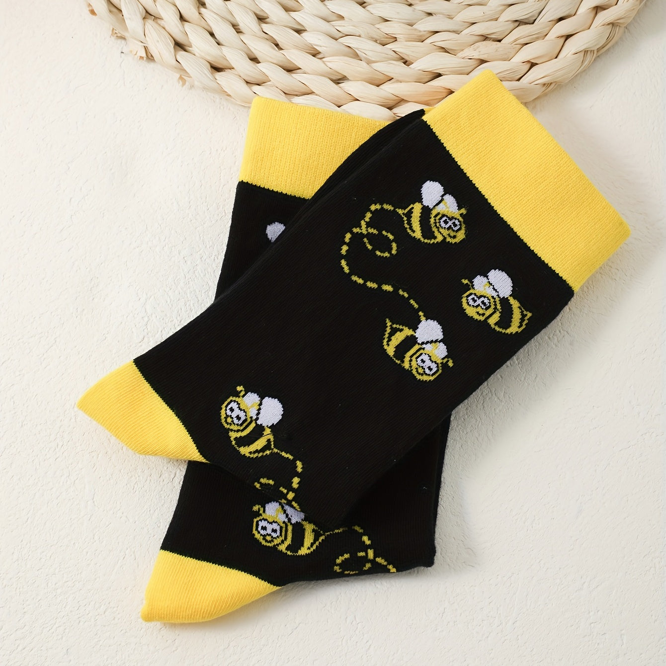Cartoon Bee Print Socks Women's Comfy Mid Tube Stockings