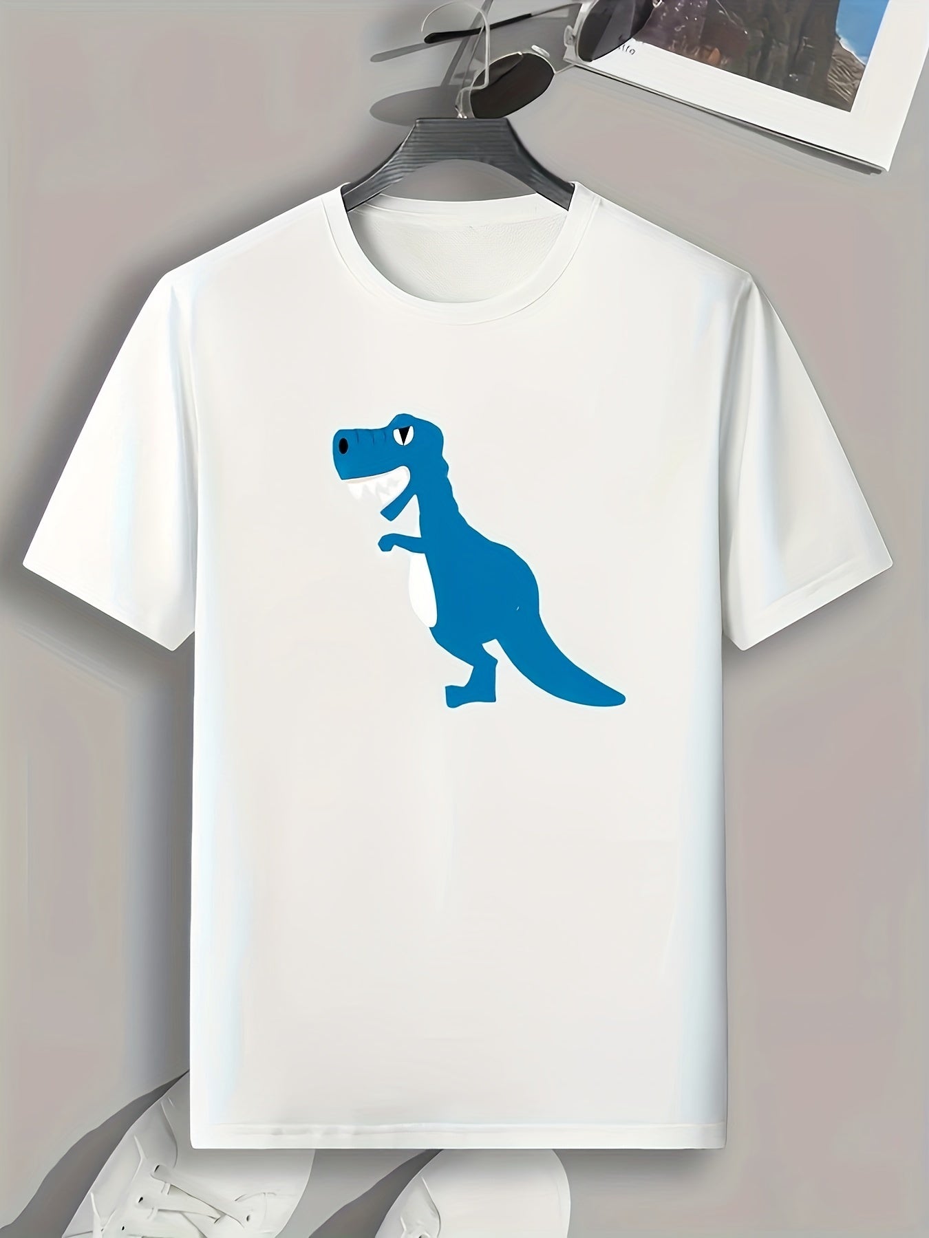 Dino Pattern Print Men's Sports T-Shirt - Comfy Outdoor Clothing