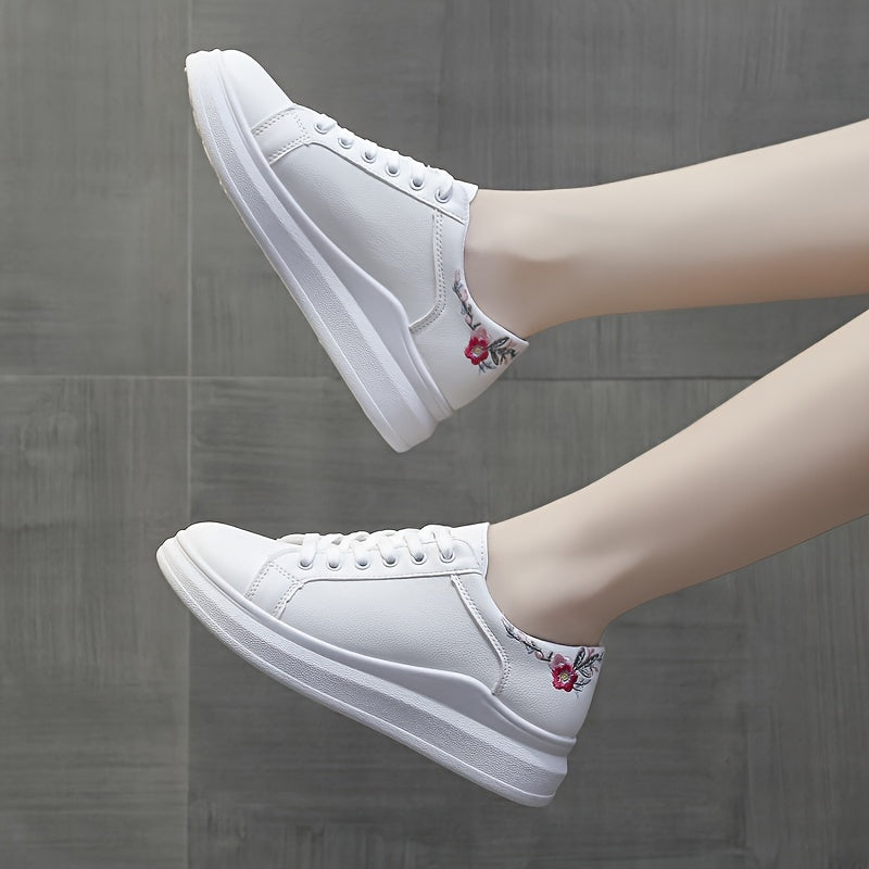 Floral Embroidered Slip-Resistant Skate Shoes Low Flat Sports Sneakers