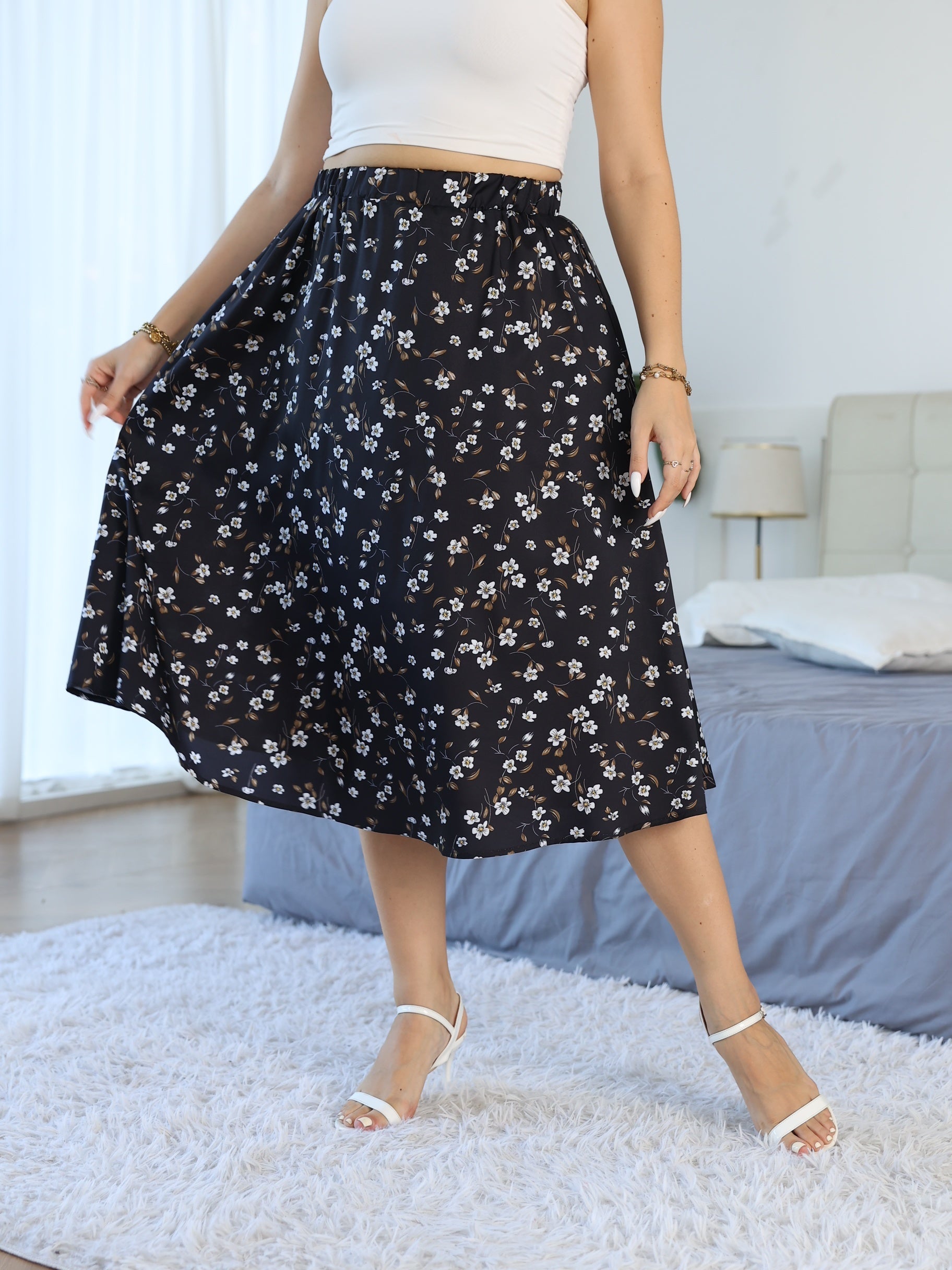 Boho Skirt Women's Allover Floral Print Nipped Waist Loose Fit Skirt