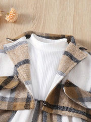 Stylish Plaid Outfit with Long Sleeve Coat