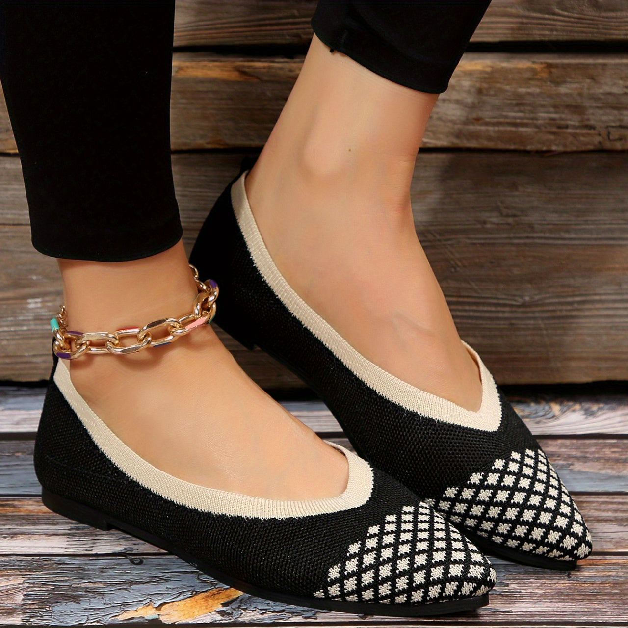 Women's Breathable Knit Flat Shoes Casual Pointed Toe Shoes