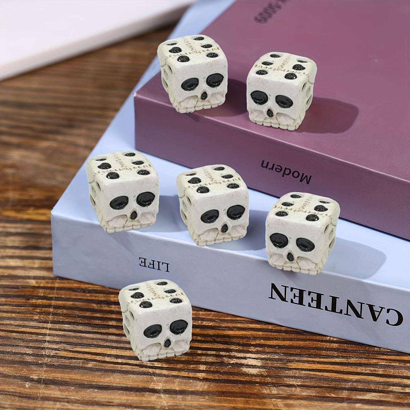 Skull Dice Board Game Toy for Halloween Cosplay Parties