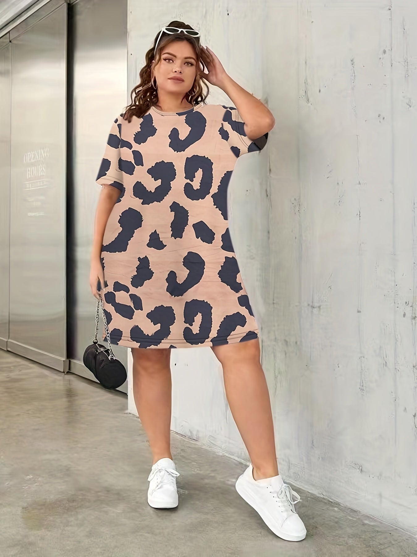 Plus Dalmatian Print Short Sleeve Round Neck Dress