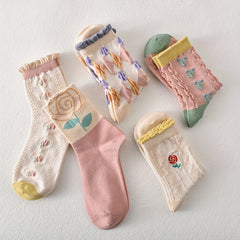 3 Pairs Floral Print Comfy Mid Tube Socks Women's Stockings & Hosiery