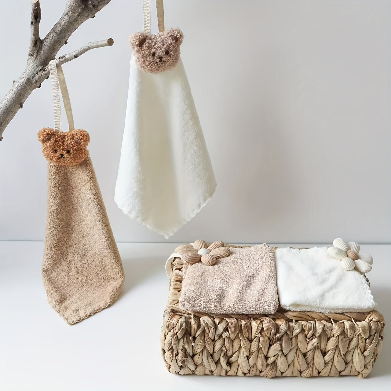 Absorbent Hanging Hand Towel - Soft Polyester - Neutral Colors