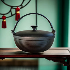 Cast Iron Hanging Pot High Temp Resistant Vintage Soup Pot With Iron Lid