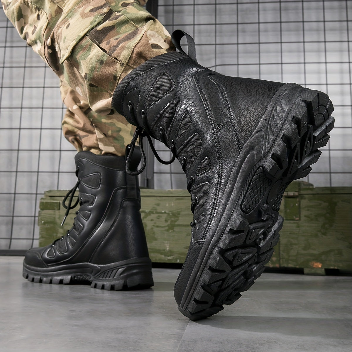 Men's Combat Boots Casual Lace-up Walking Hiking Outdoor Shoes