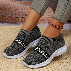 Women's Letter Printed Slip On Sneakers Lightweight Outdoor Casual Shoes