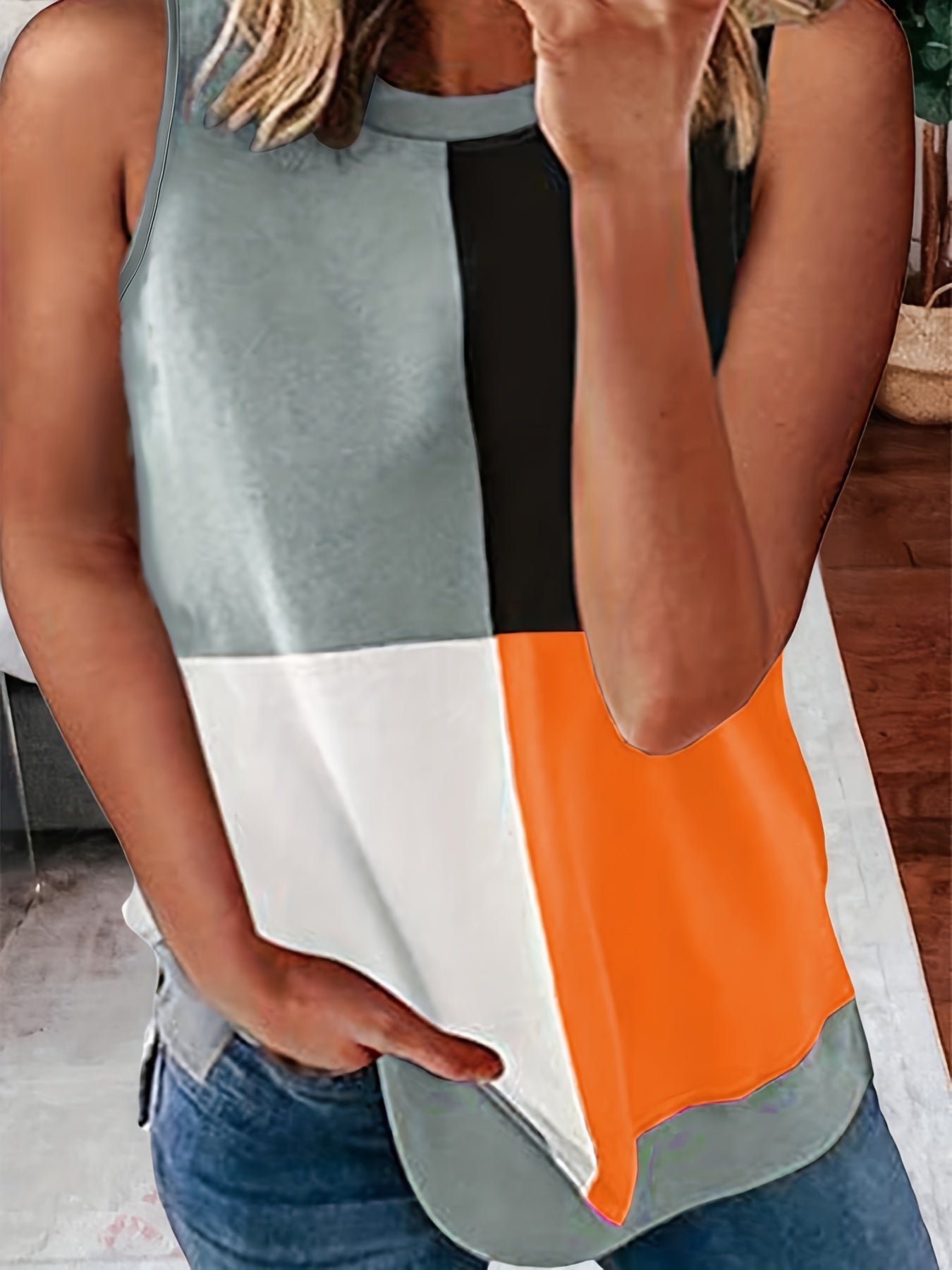 Colorblock Round Neck Tank Top