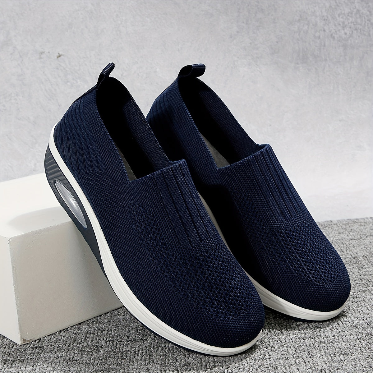Women's Breathable Slip On Platform Shoes Air Cushion Walking Shoes