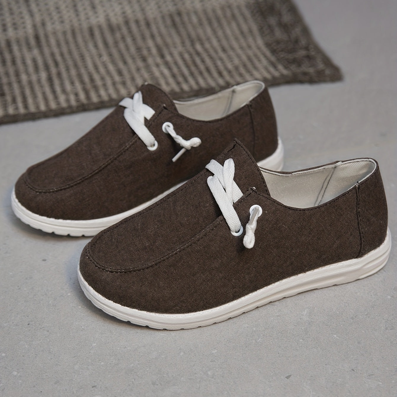 Women's Minimalist Flat Canvas Lace Up Sneakers Lightweight Slip On Shoes