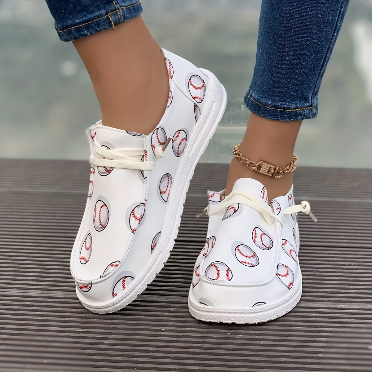 Women's Baseball Pattern Lace-up Skateboard Shoes