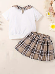 2pcs Baby Girls' Bear Graphic Collared T Shirt & Bow Plaid Skirt Set