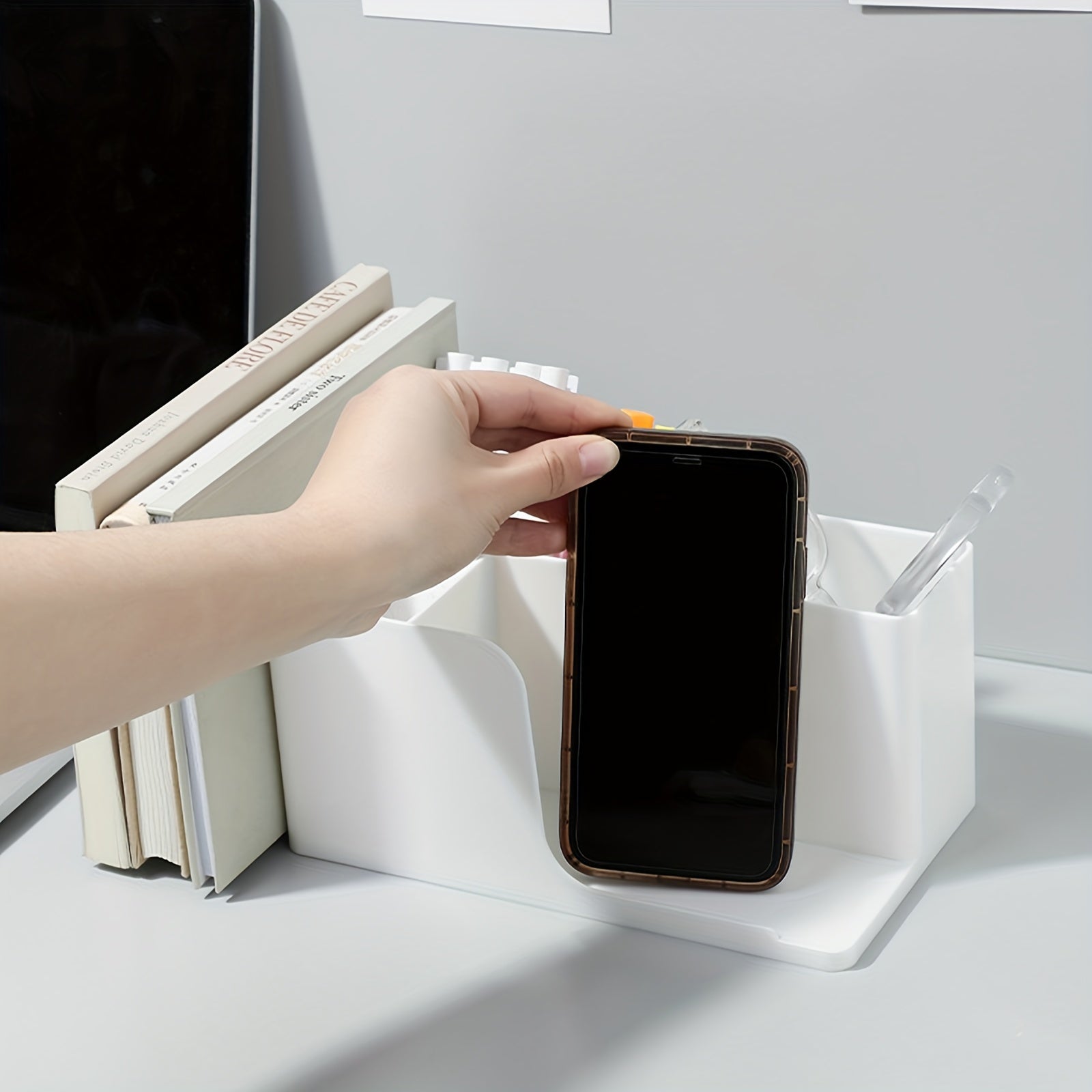 Retractable Plastic Desktop Storage Box Stationery Organizer