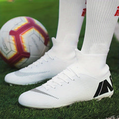 Non Slip Soccer Shoes Lightweight Breathable Cleats