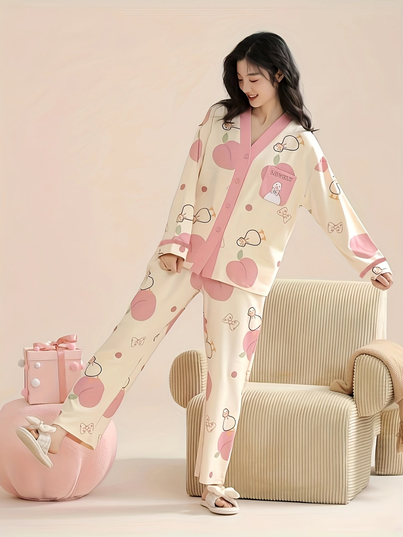 Duck Print Pajama Set Long Sleeve V Neck Top & Pants