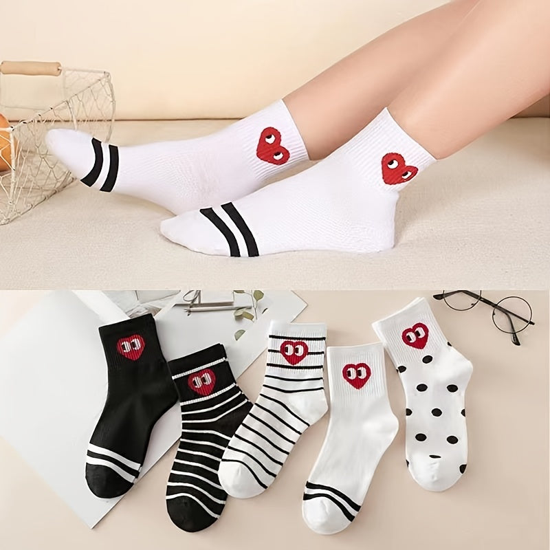 Heart Pattern Crew Socks Women's Stockings