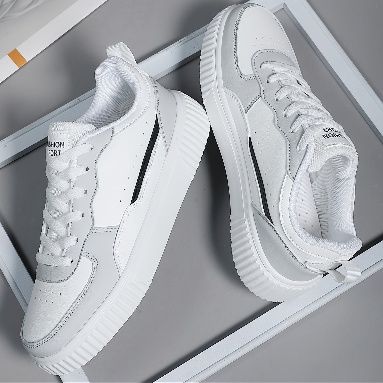 Men's Lace-Up Sneakers PU Leather Upper Skate Shoes