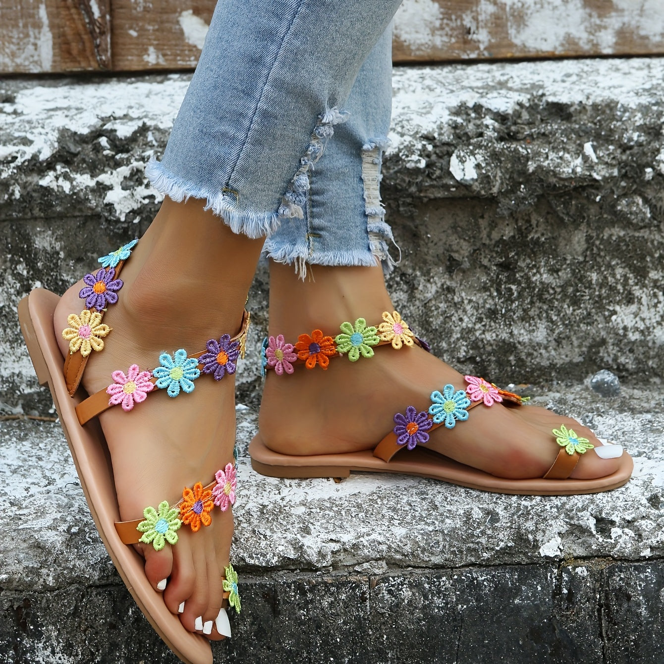Women's Colorful Flower Flat Sandals Tribal Style Toe Loop Slip On Shoes