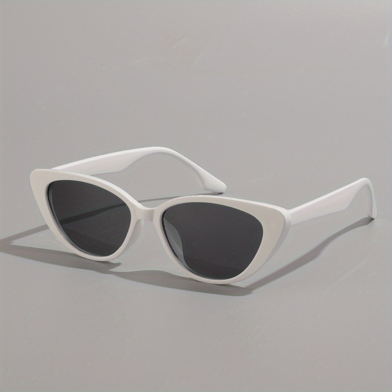 Men's Classic Sunglasses Retro Style UV400 Protection