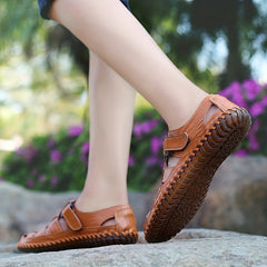 Men's Closed Toe Hook And Loop Sandals Non Slip Beach Shoes
