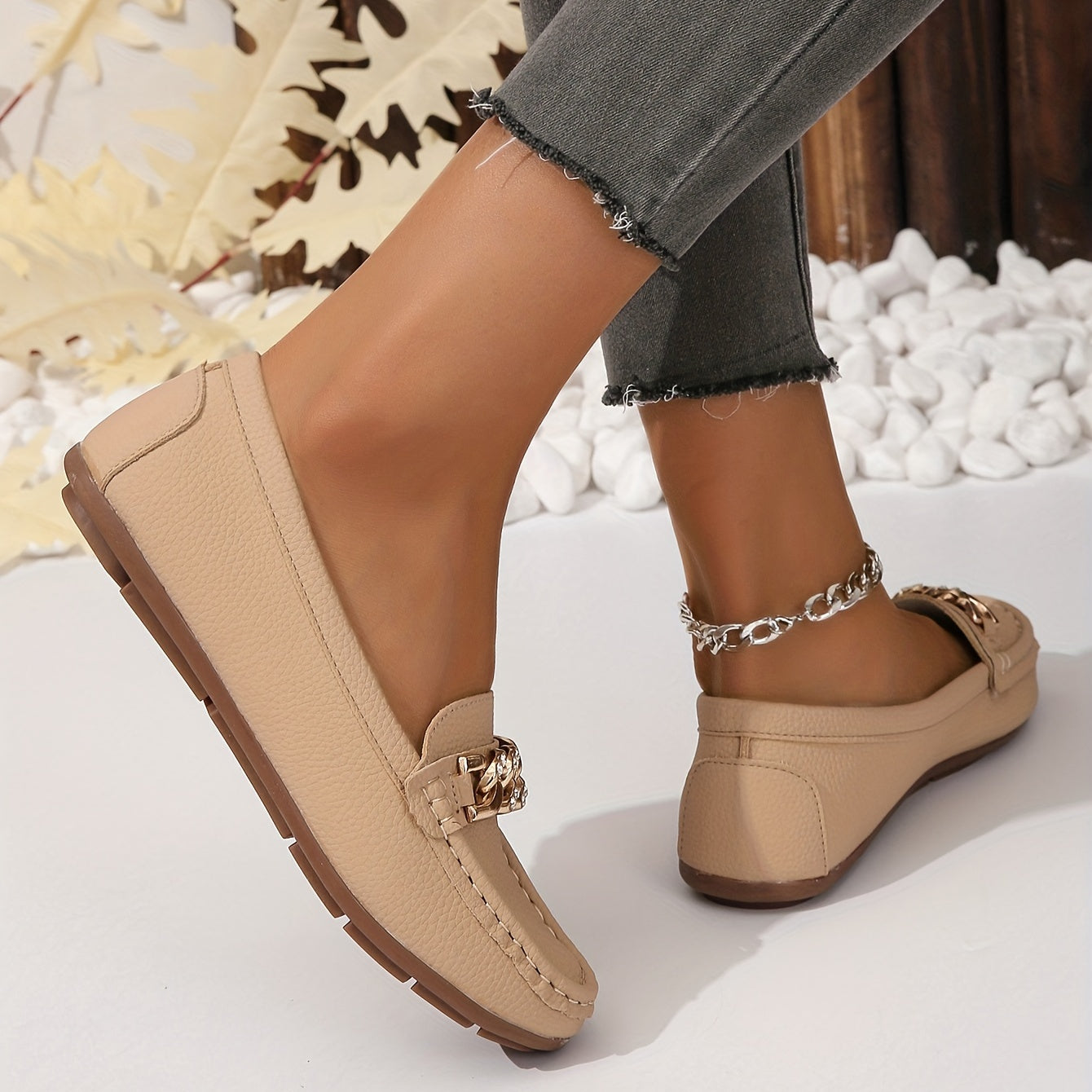 Women's Casual Chain Decor Loafers Slip On Shoes Lightweight Flat Shoes