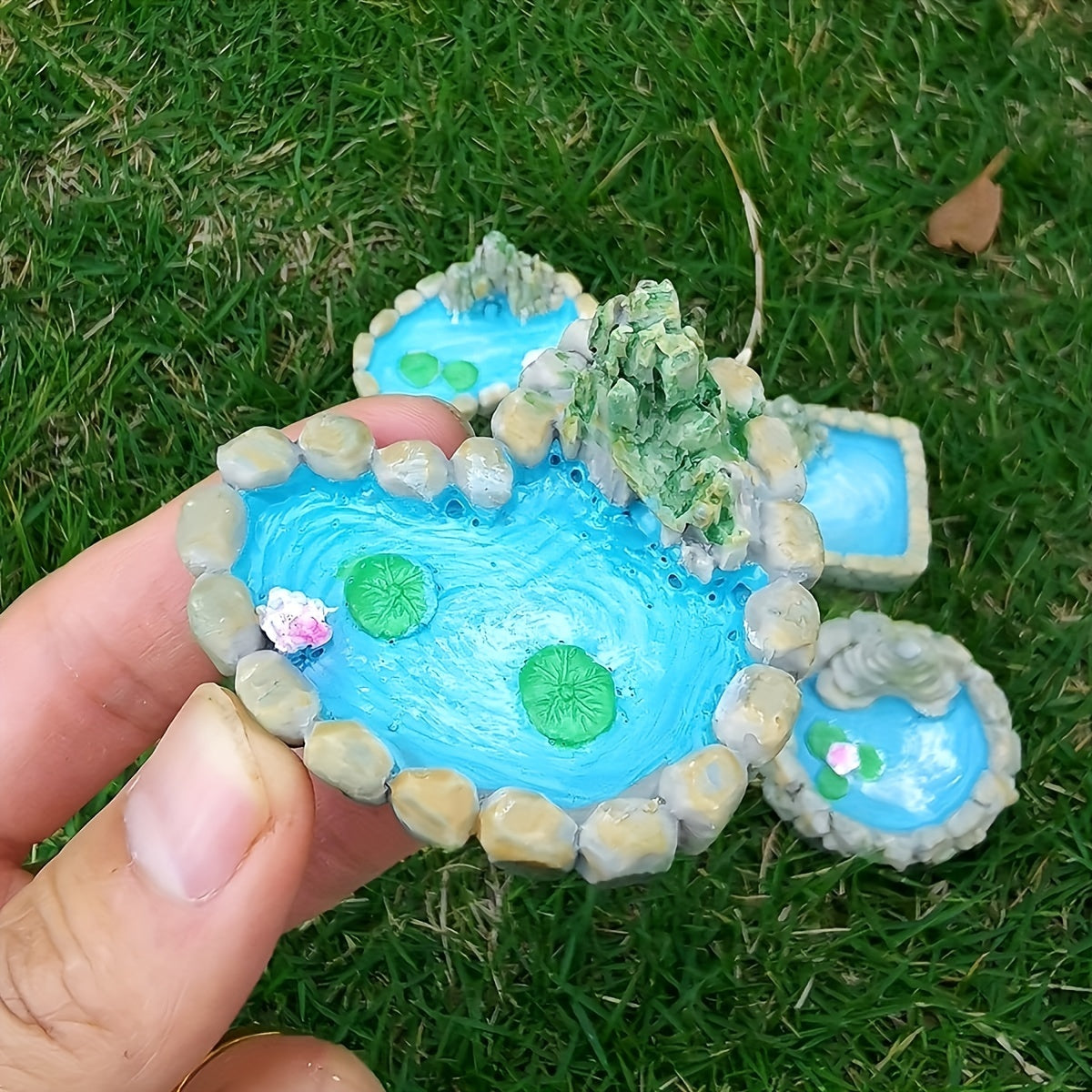 Fairy Tale Garden Mini Pond Decoration Set