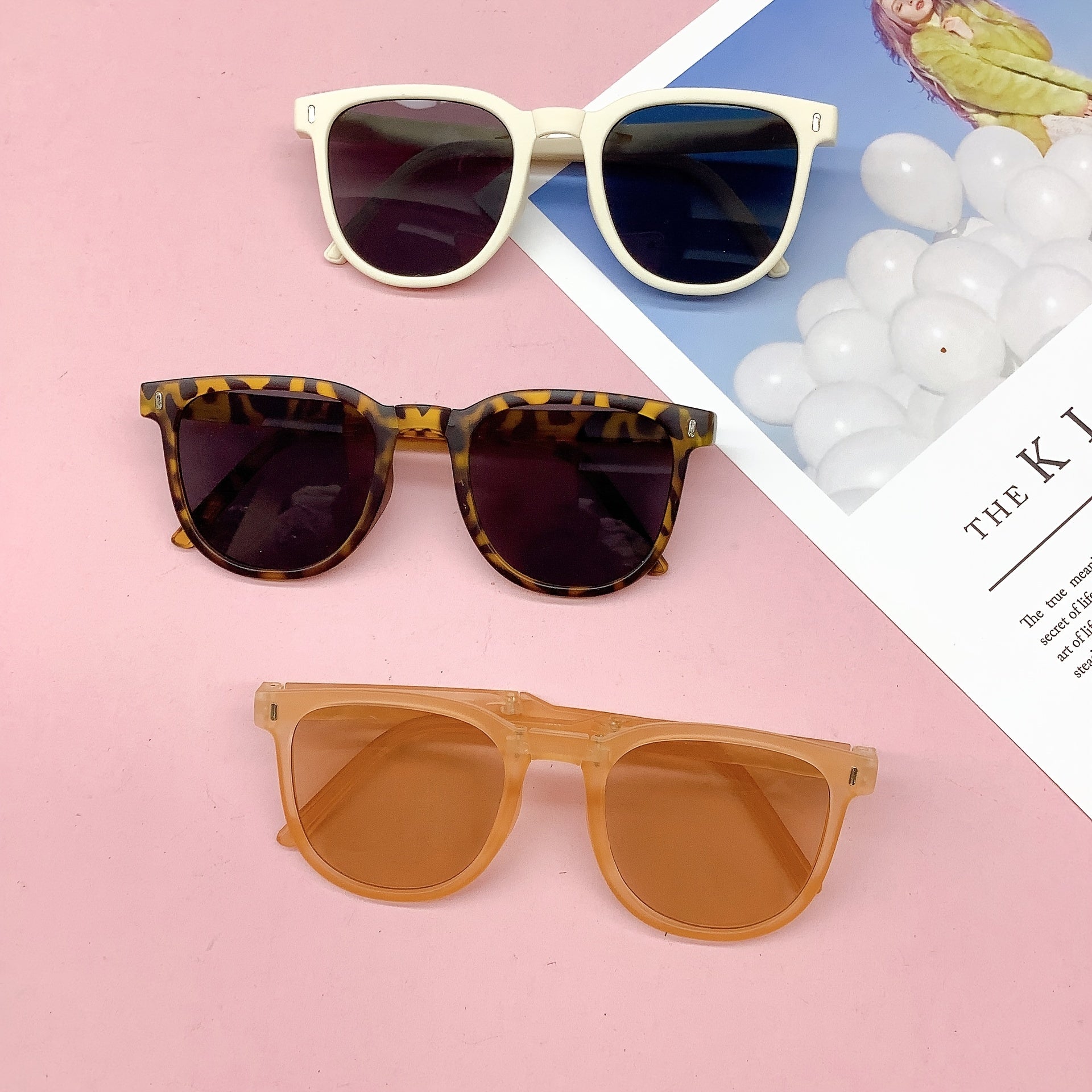 Girl's Square Large Frame Sunglasses for Outdoor Travel