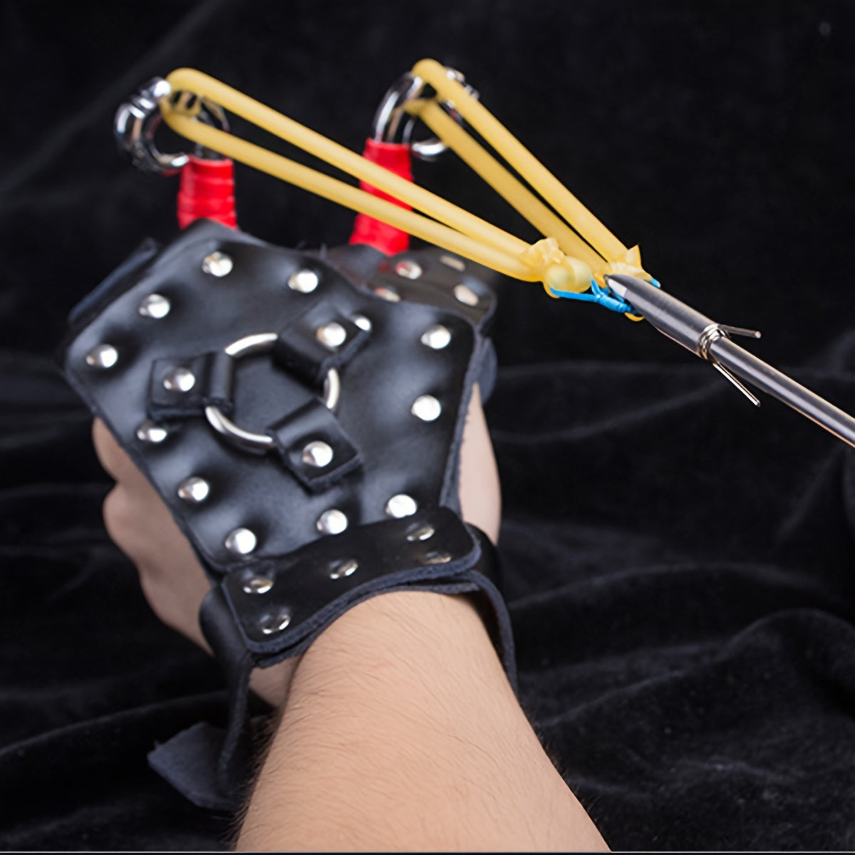 Outdoor Fishing Handguard With Steel Plate Wrist Guard