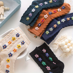 5 Pairs 3D Floral Textured Socks Retro Crew Socks Women's Stockings