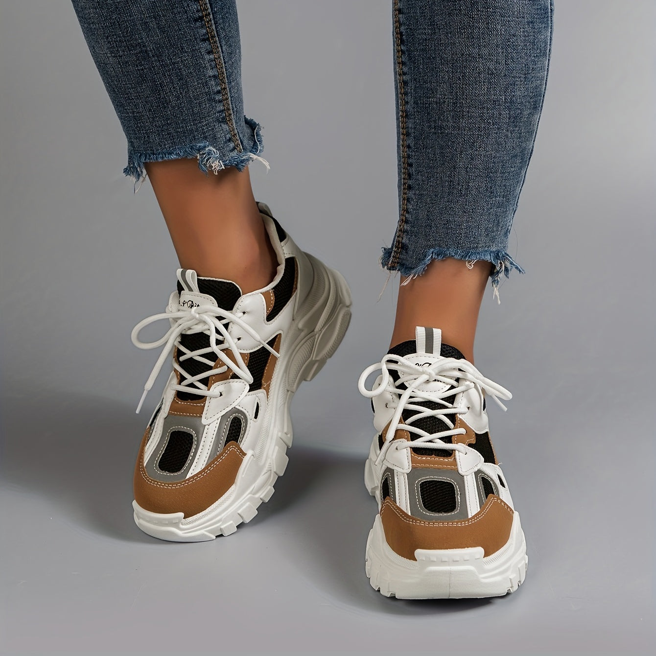 Women's Mesh Chunky Sneakers Lace Up Platform Shoes