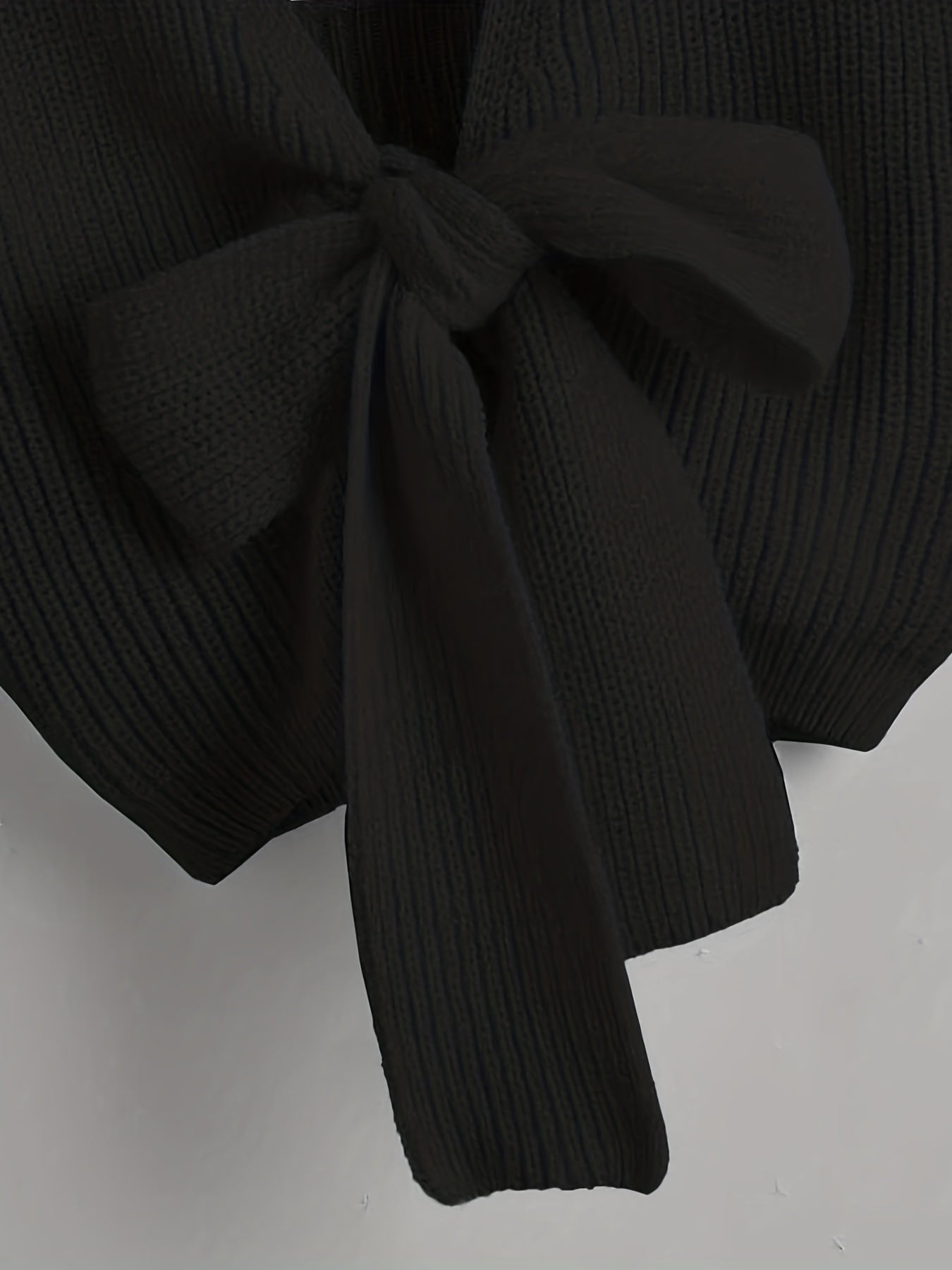 Knitted Bow Front V Neck Sleeveless Top